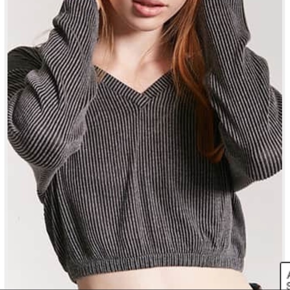 Forever 21 Tops - Forever 21 Striped Long Sleeve Knit Crop Top